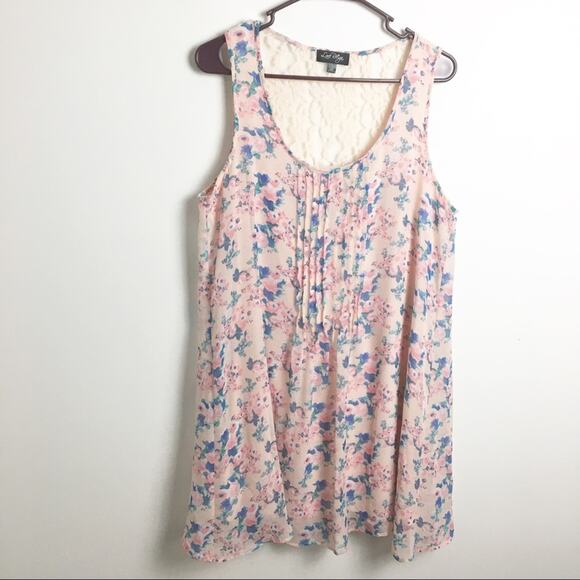 Love Reign Floral Lace Back Mini Dress Pink Large - Picture 1 of 13